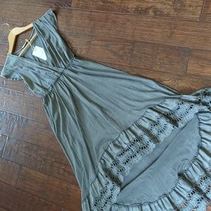 VANESSA ALEXANDRA I NWT Gray Hi-Low Eyelet Lace Trimmed Short Sleeve Dress, S